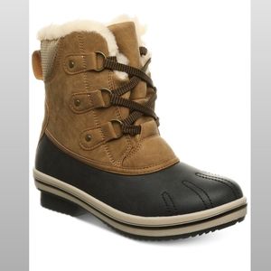 PAWZ bearpaw cold weather lace up boots